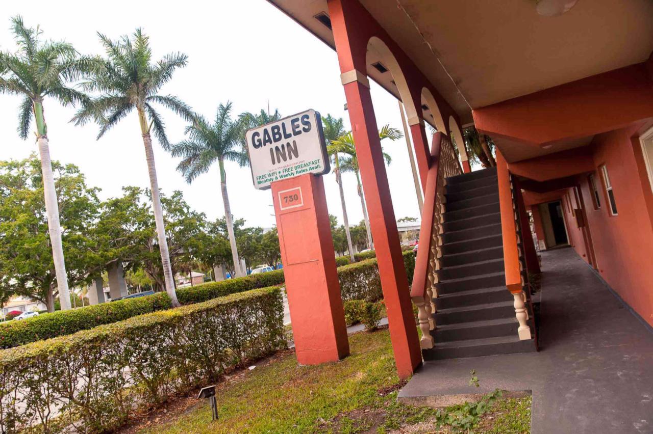 Gables Inn Coral Gables Exterior foto